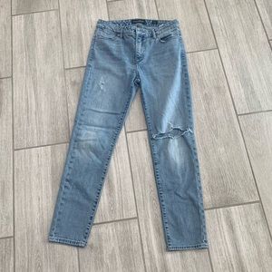 Lucky Brand ripped skinny jeans
